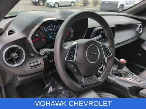 Certified 2017 Chevrolet Camaro SS RWD image 10