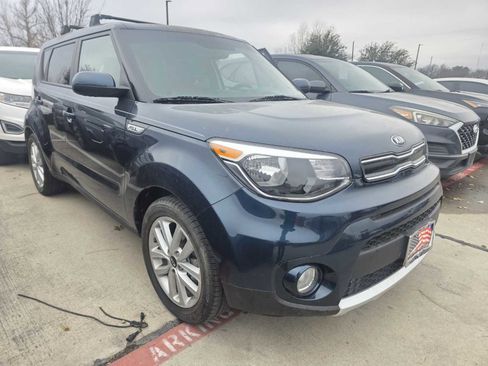 Used 2018 Kia Soul + w/ Audio Package image 6