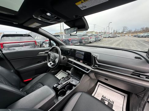 Used 2024 Kia Sportage X-Line w/ X-Line Premium Package image 21