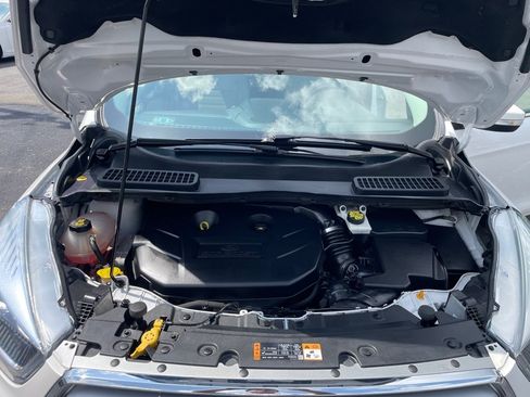 Used 2017 Ford Escape Titanium FWD image 10