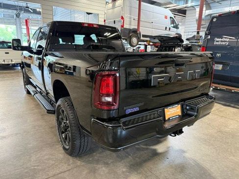 Certified 2026 RAM 2500 Big Horn AWD/4WD image 26