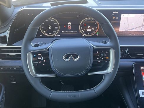 New 2026 INFINITI QX80 4WD w/ Sport Exterior Package image 11