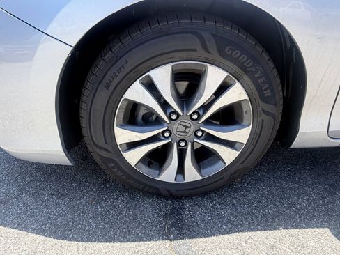 Used 2013 Honda Accord LX image 10