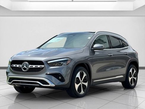 New 2025 Mercedes-Benz GLA 250 image 6