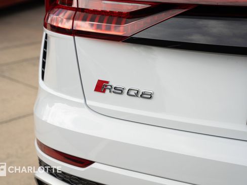 Used 2024 Audi RS Q8 image 13