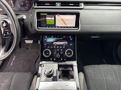 Used 2019 Land Rover Range Rover Velar R-Dynamic HSE image 46