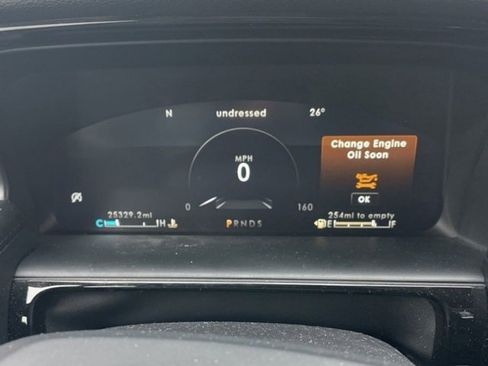 Used 2022 Lincoln Nautilus Reserve image 12