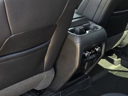 New 2026 GMC Acadia Elevation w/ Elevation Premium Package FWD image 22