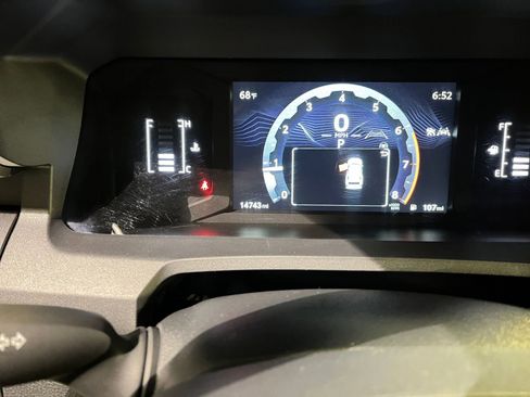 Used 2025 Toyota 4Runner SR5 image 39