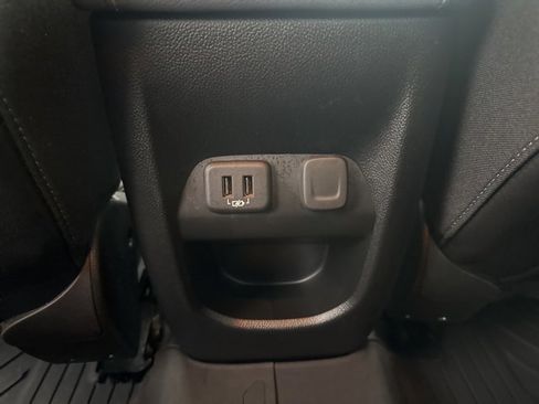 Used 2021 Chevrolet Colorado Z71 image 29