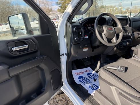 New 2025 GMC Sierra 3500 Pro w/ Convenience Package image 11