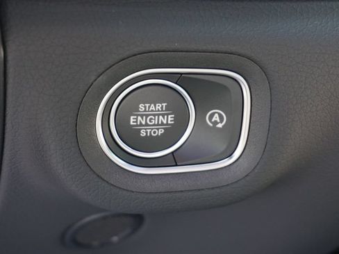 Certified 2026 Mercedes-Benz GLE 350 4MATIC image 33