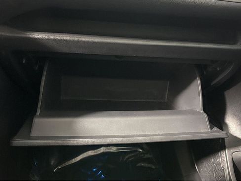 Used 2024 Toyota RAV4 Adventure image 33