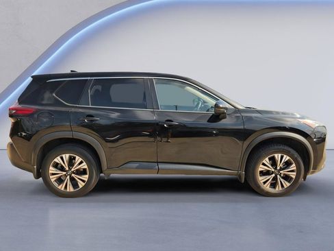 Used 2023 Nissan Rogue SV FWD image 6