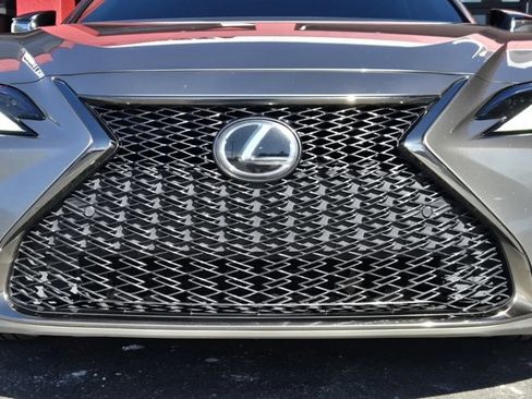 Used 2019 Lexus ES 350 F Sport image 13