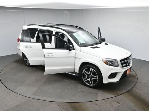 Used 2018 Mercedes-Benz GLS 550 4MATIC w/ Driver Assistance Package image 54
