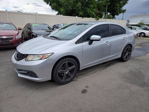 Used 2014 Honda Civic LX image 1