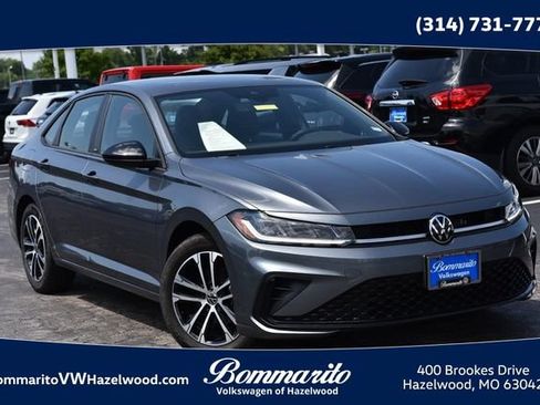 Certified 2025 Volkswagen Jetta Sport FWD image 1