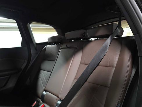 Used 2025 BMW X1 xDrive28i w/ Premium Package image 17