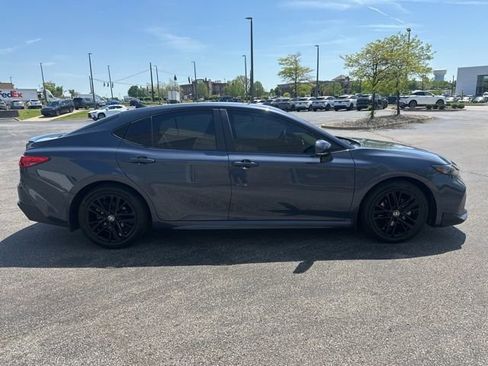 Used 2026 Toyota Camry SE w/ Convenience Package FWD image 2