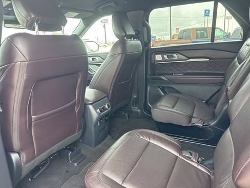 Used 2026 Ford Explorer Platinum w/ LUX Leather Package AWD/4WD image 26