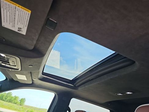 Used 2024 GMC Sierra 1500 Denali Ultimate image 18