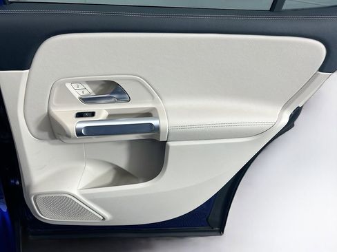 Certified 2023 Mercedes-Benz GLB 250 image 25