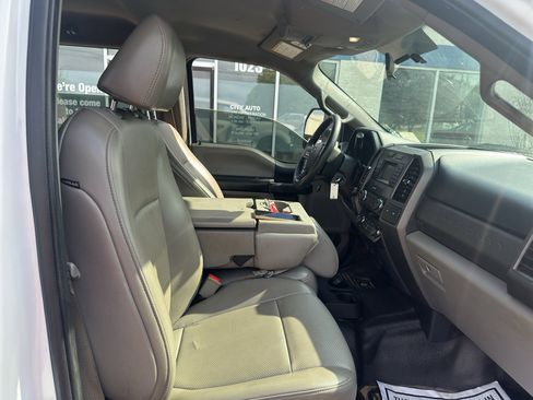 Used 2019 Ford F350 XL w/ Power Equipment Group AWD/4WD image 9