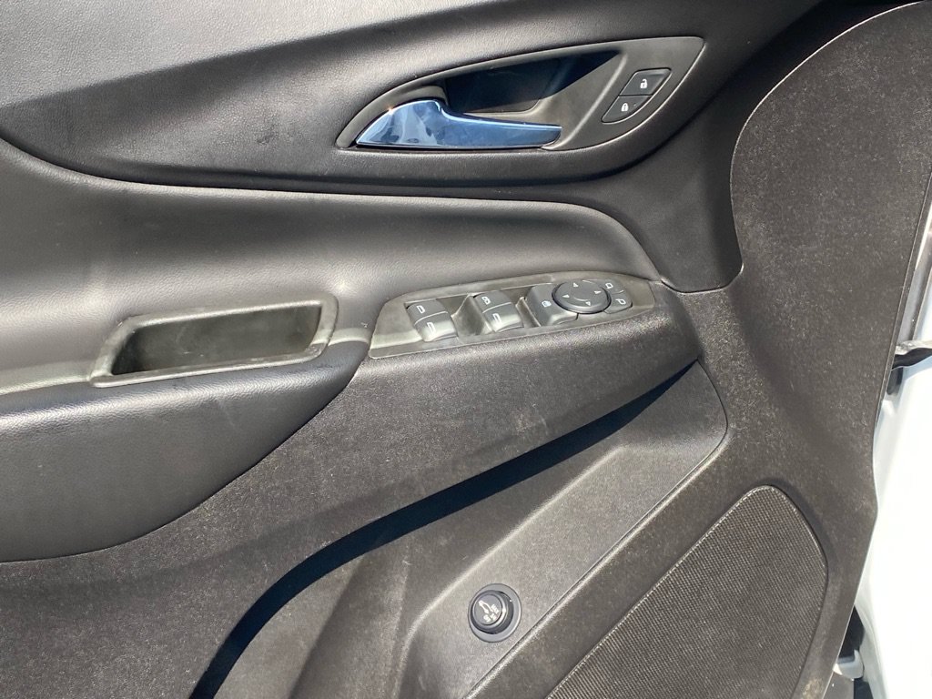 Used 2024 Chevrolet Equinox LT FWD image 33