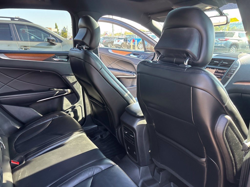 Used 2019 Lincoln MKC Select w/ Select Plus Package FWD image 32