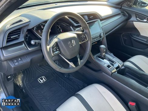 Used 2019 Honda Civic EX image 6