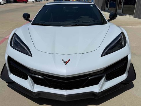 Used 2023 Chevrolet Corvette Z06 w/ Engine Appearance Package RWD image 7