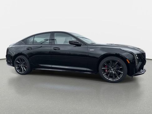 New 2026 Cadillac CT5 V image 7