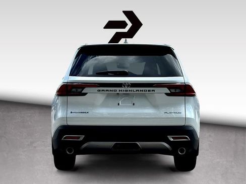 New 2026 Toyota Grand Highlander AWD Hybrid image 7