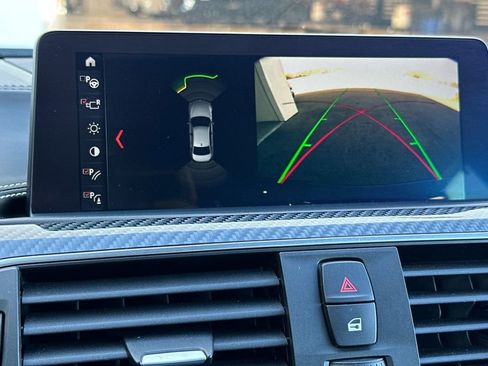 Used 2018 BMW M3 Base image 22