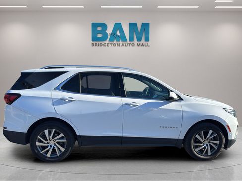 Used 2023 Chevrolet Equinox Premier image 8