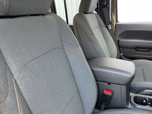 New 2026 Jeep Gladiator Sport image 41