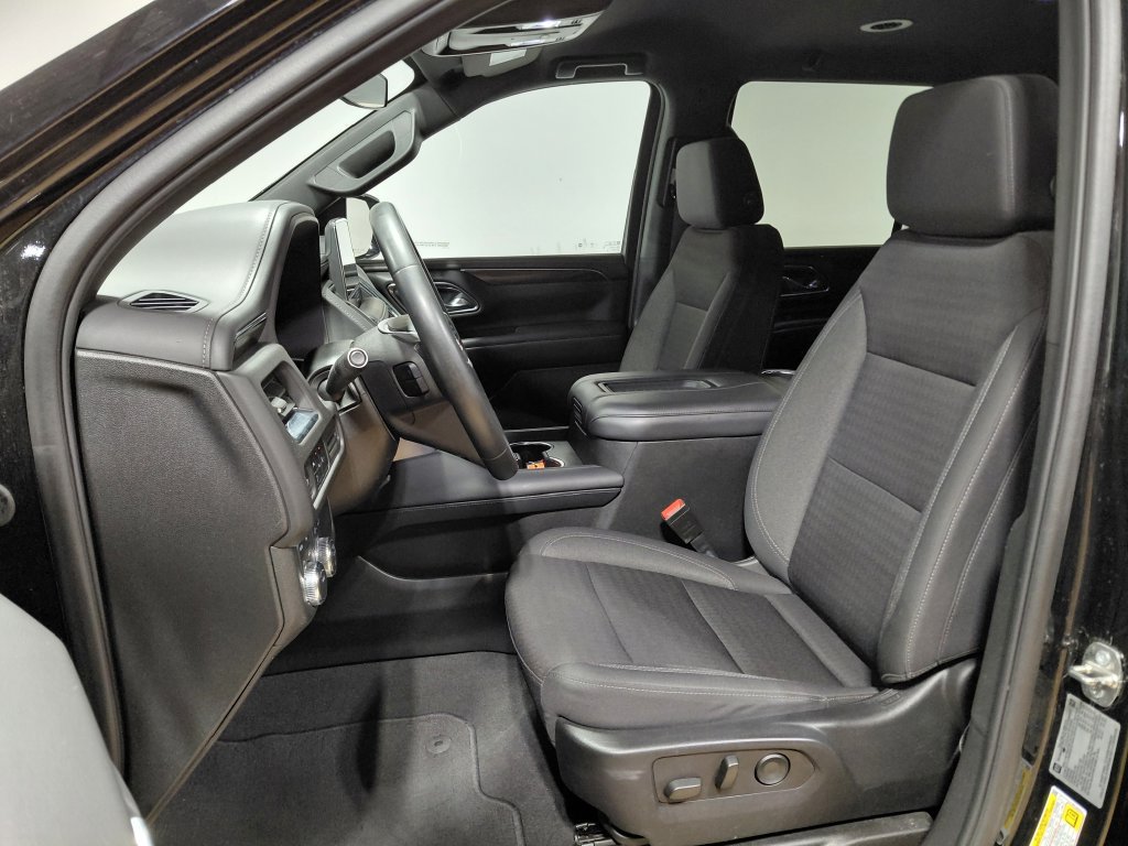 Used 2024 GMC Yukon SLE AWD/4WD image 16