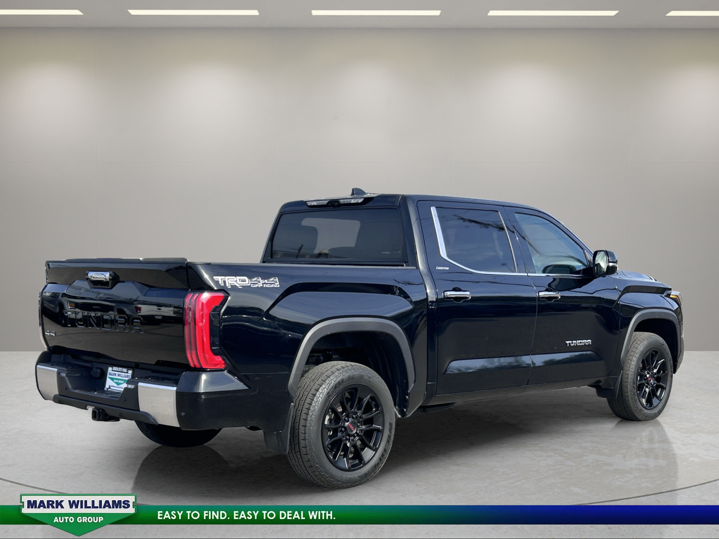 Used 2023 Toyota Tundra Limited w/ TRD Off-Road Package AWD/4WD image 4