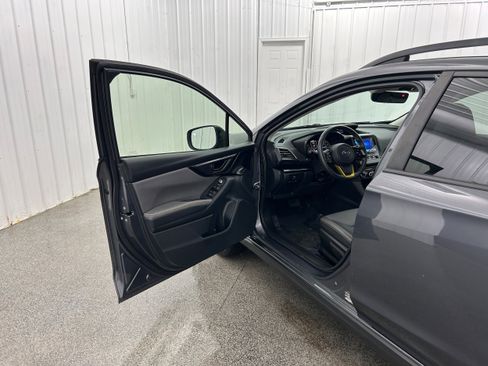Used 2021 Subaru Crosstrek 2.5i Sport w/ Moonroof Package AWD/4WD image 22