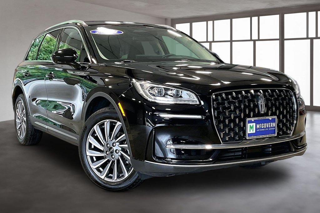 Used 2024 Lincoln Corsair Reserve AWD/4WD image 3