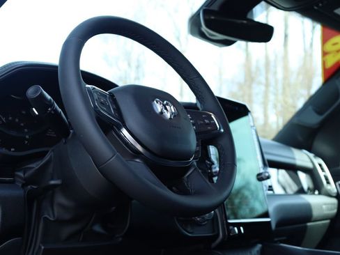 Used 2026 RAM 1500 Laramie w/ Night Edition image 23