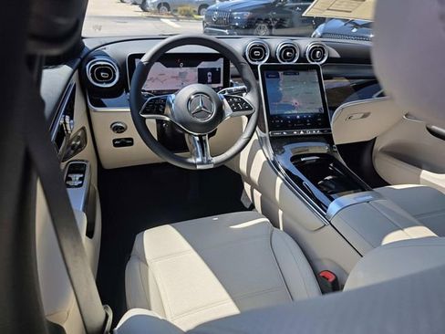 New 2026 Mercedes-Benz GLC 300 GLC 300 image 4