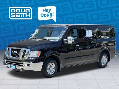 Used 2016 Nissan NV 3500 SL RWD image 1