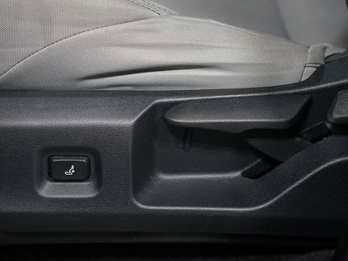 Certified 2025 Toyota Tacoma SR5 RWD image 34
