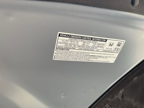 Used 2022 Honda Pilot Sport image 24