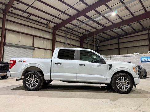 Used 2022 Ford F150 XL w/ STX Appearance Package RWD image 4
