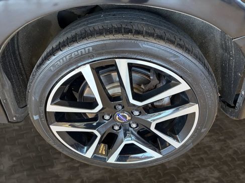 Used 2018 Volvo S60 T5 Dynamic w/ Protection Package AWD/4WD image 40