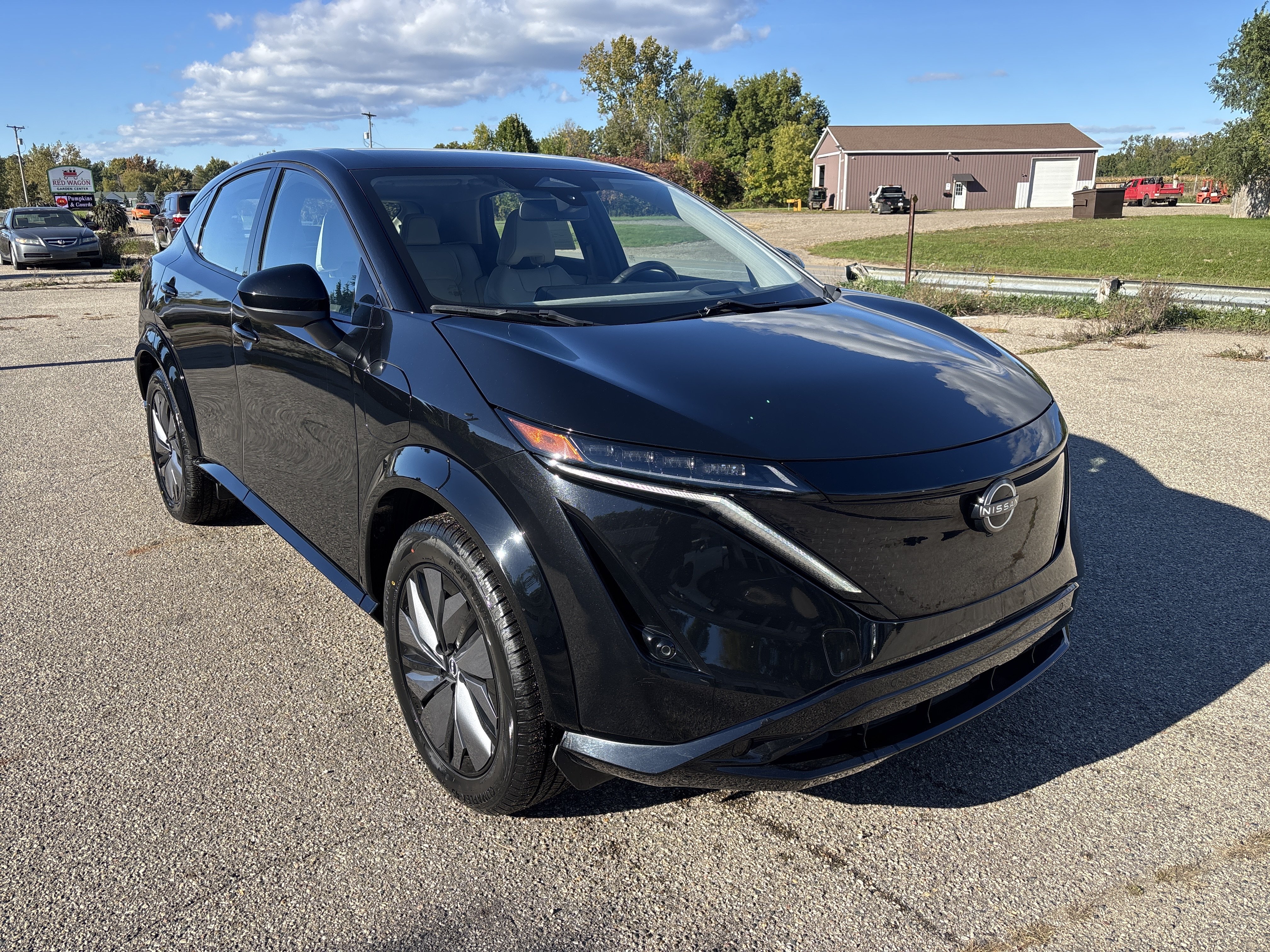 Used 2023 Nissan Ariya AWD image 1