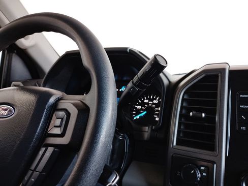 Used 2022 Ford F250 XL w/ Power Equipment Group RWD image 32